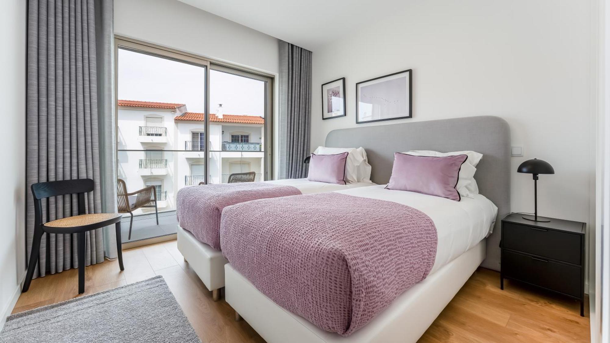 Modern 2br W Rooftop Pool & Parking By Lovelystay * Lagos